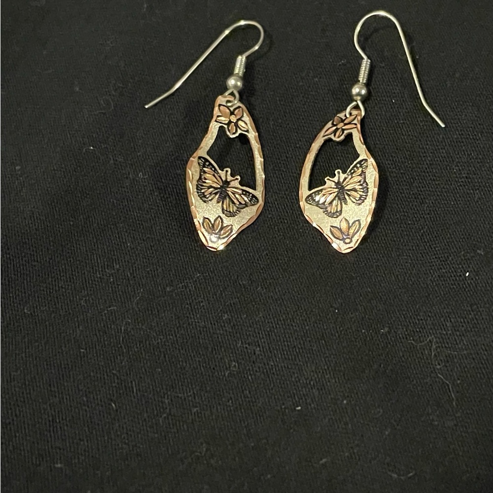 Cute butterfly dangle earrings